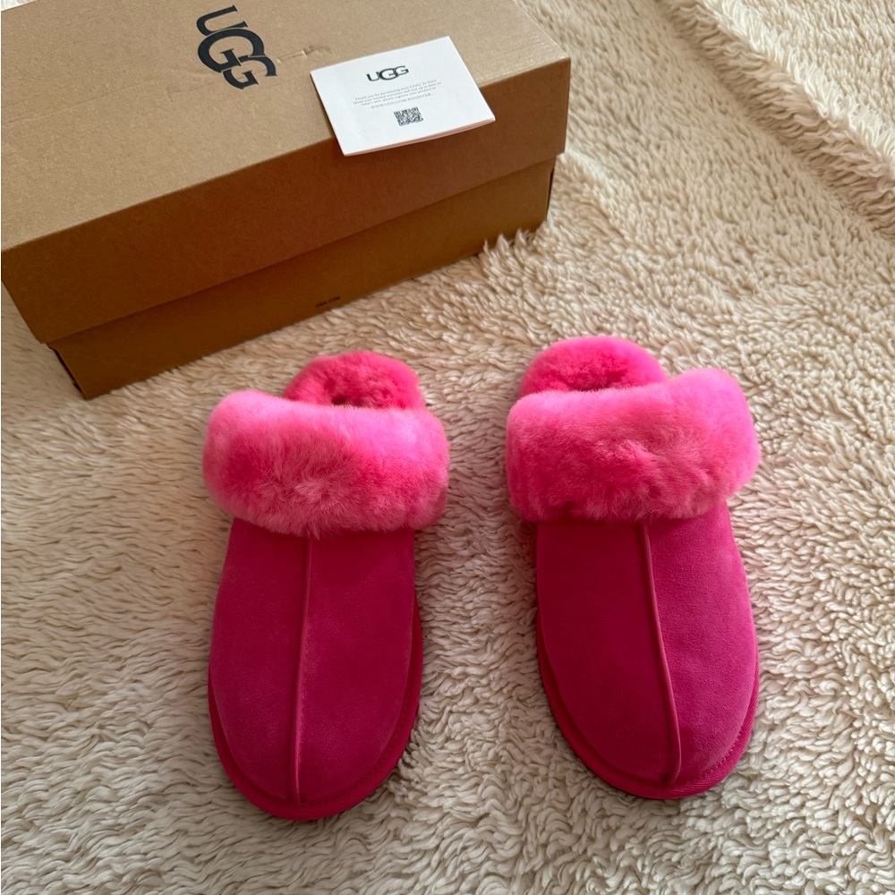 UGG scuffette II size 7